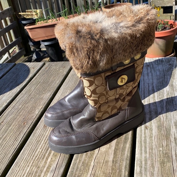 COACH Fur boots - Picture 4 of 4